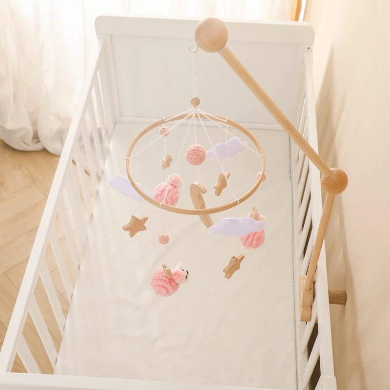 Mobile musical bébé fille petits moutons roses