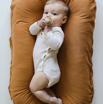 Réducteur de lit bébé BabyNest
