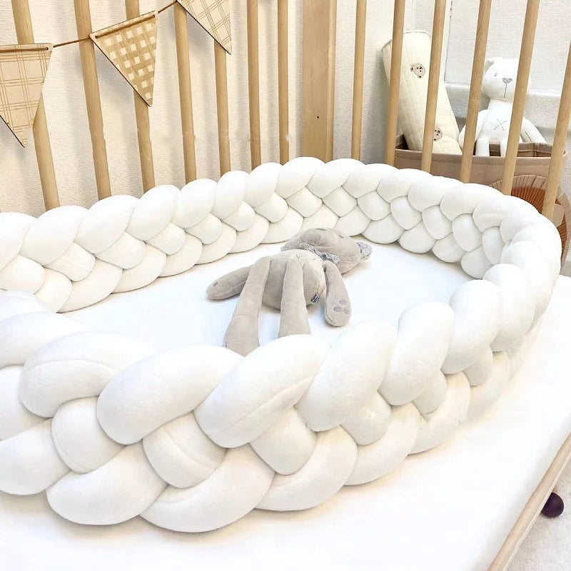 Tresse de lit bébé blanche